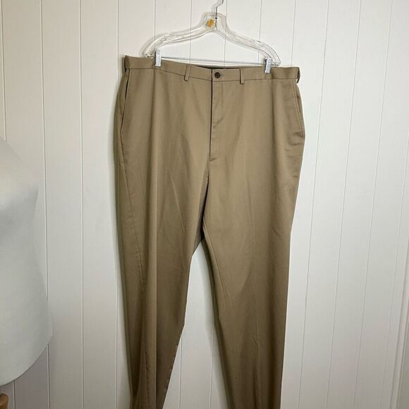 Haggar Men's Size 44x36 Premium Khaki Classic Fit No Iron Pants Trousers - Picture 5 of 15